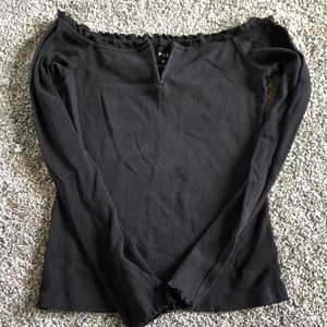 Off shoulder long sleeve